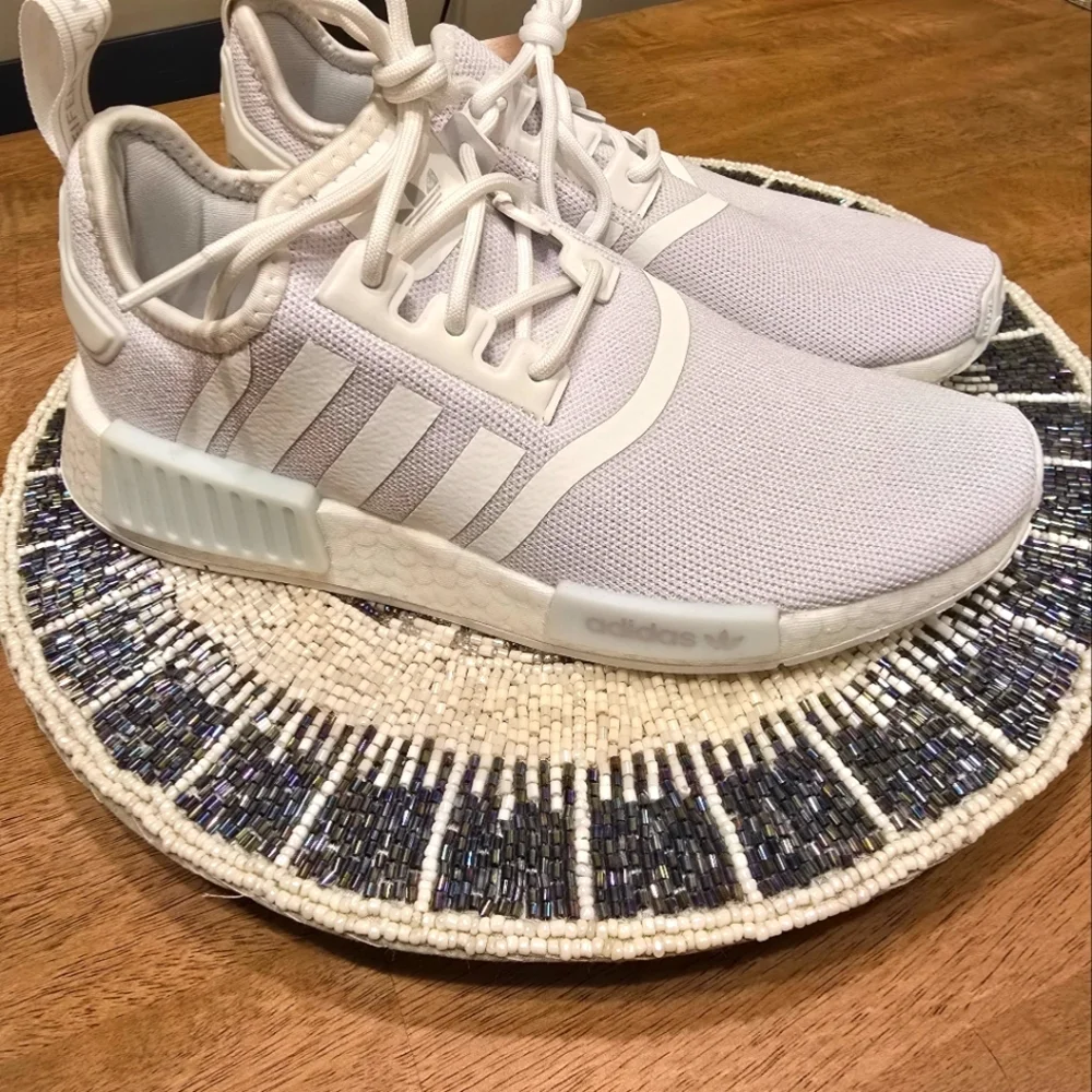 Adidas NMD R1 - Picture 2 of 5